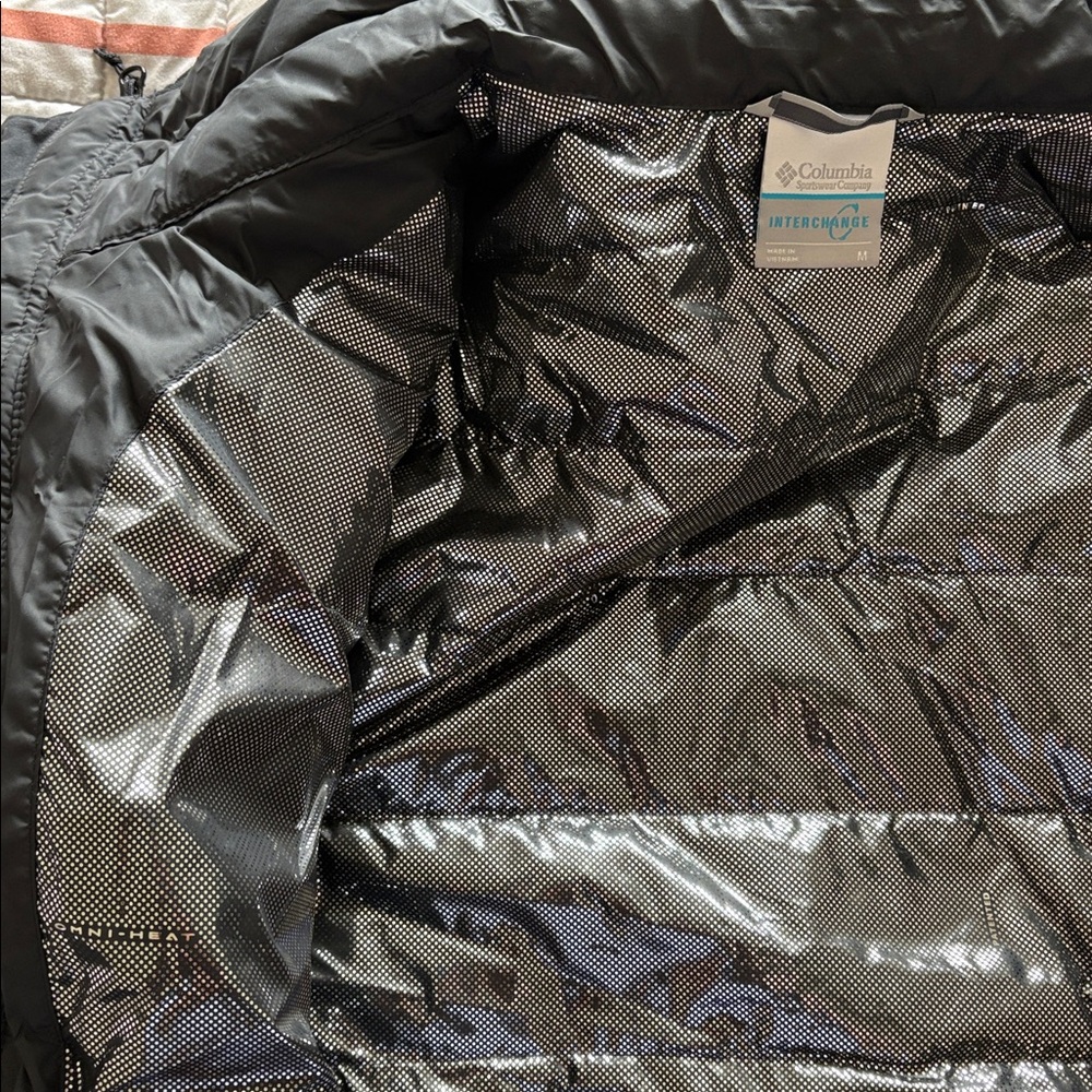 Columbia Men's Black Interchange Ski Jacket - Picture 5 of 8